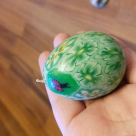 Easter Bunny & Egg Decor Bundle Porcelain Figurines & Candles - Picture 7 of 12